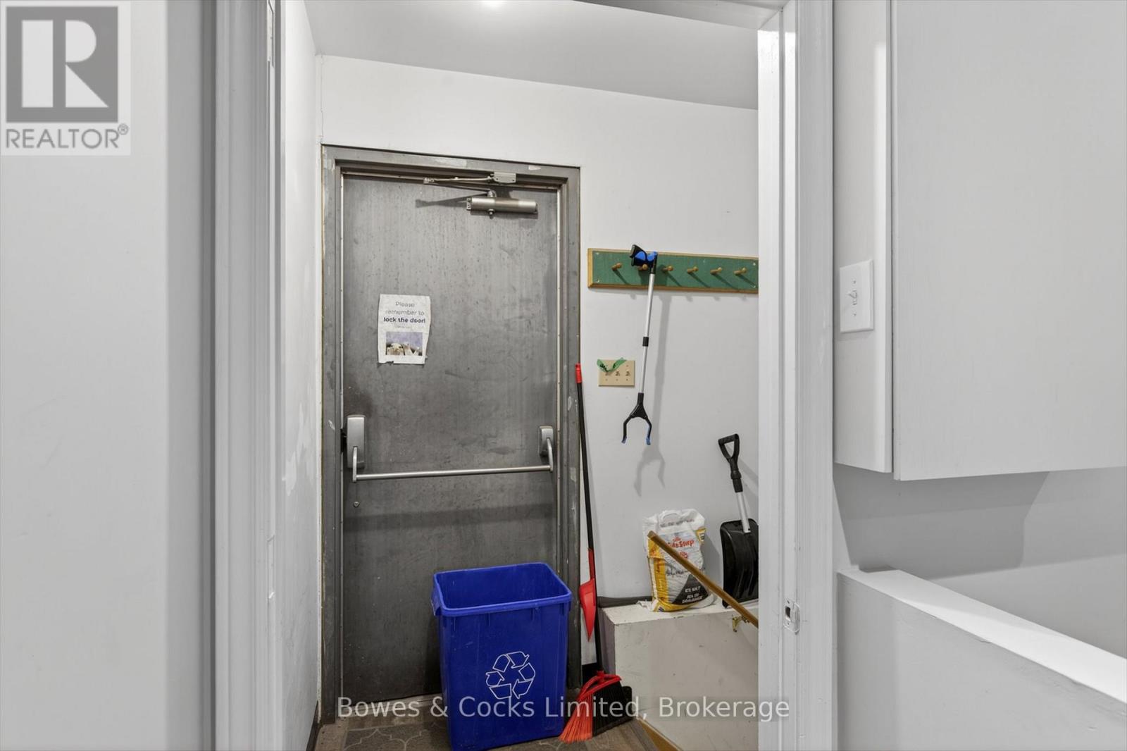 269 Charlotte Street, Peterborough (Town Ward 3), Ontario  K9J 2V3 - Photo 28 - X13057150