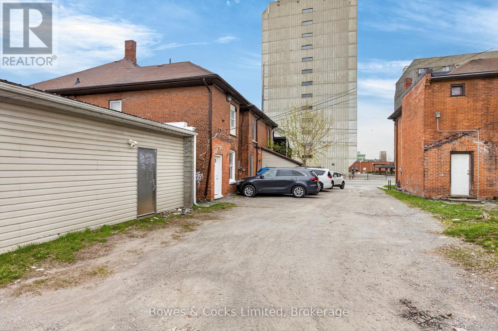 269 Charlotte Street, Peterborough (Town Ward 3), Ontario  K9J 2V3 - Photo 34 - X13057150