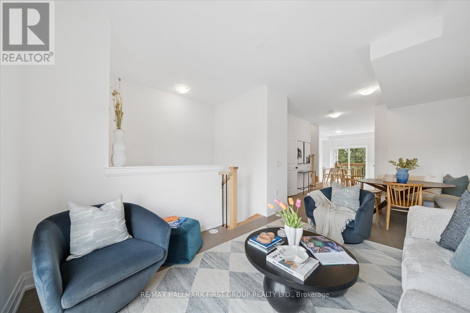 79 Marret Lane, Clarington (Newcastle), Ontario  L1B 0X2 - Photo 3 - E13056968