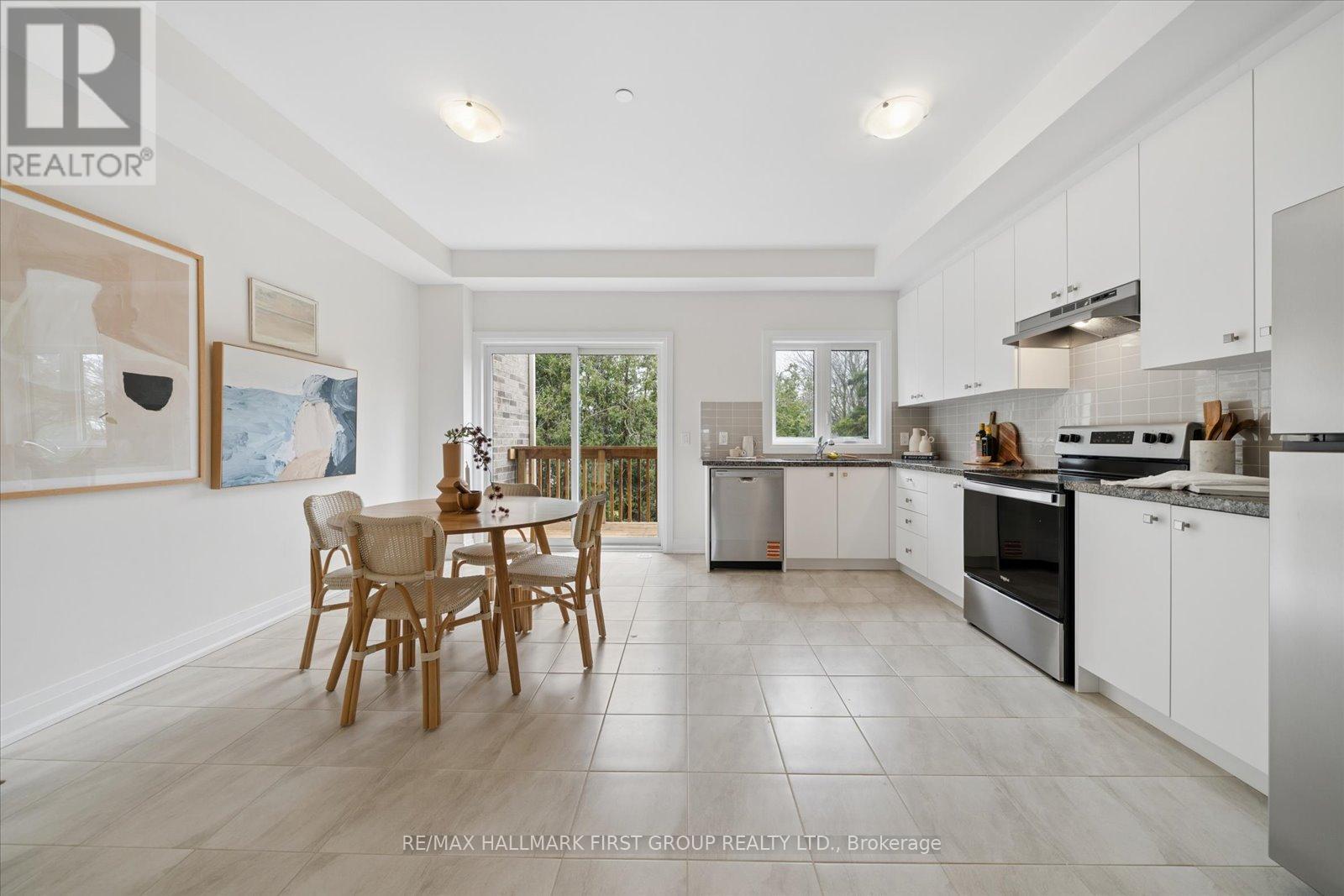 79 Marret Lane, Clarington (Newcastle), Ontario  L1B 0X2 - Photo 6 - E13056968