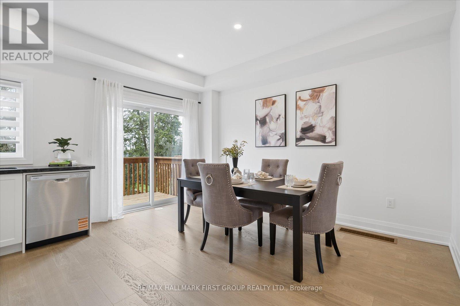 67 Marret Lane, Clarington (Newcastle), Ontario  L1B 0X2 - Photo 9 - E13056984