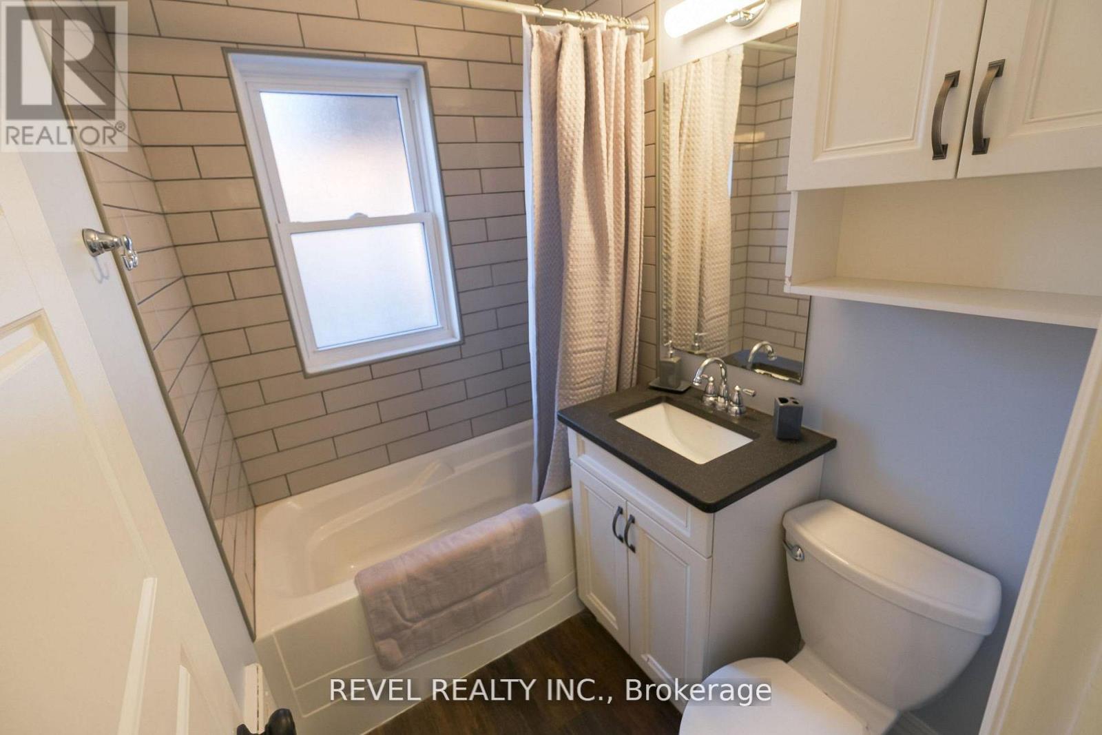 4 - 348 Simcoe Street N, Peterborough (Town Ward 3), Ontario  K9H 2J6 - Photo 7 - X13057556