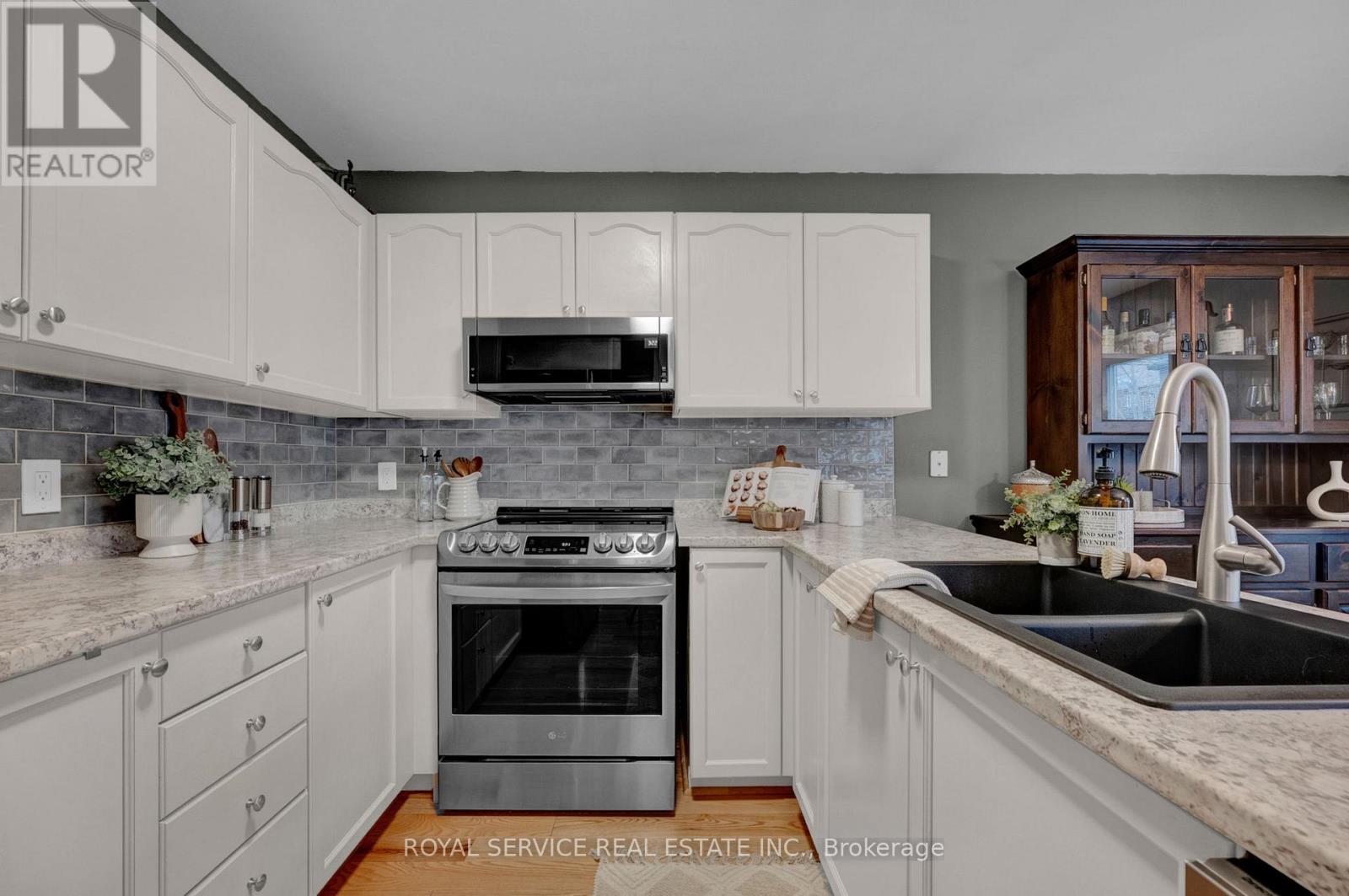 308 Woodward Avenue, Selwyn, Ontario  K9L 1K3 - Photo 15 - X13058208