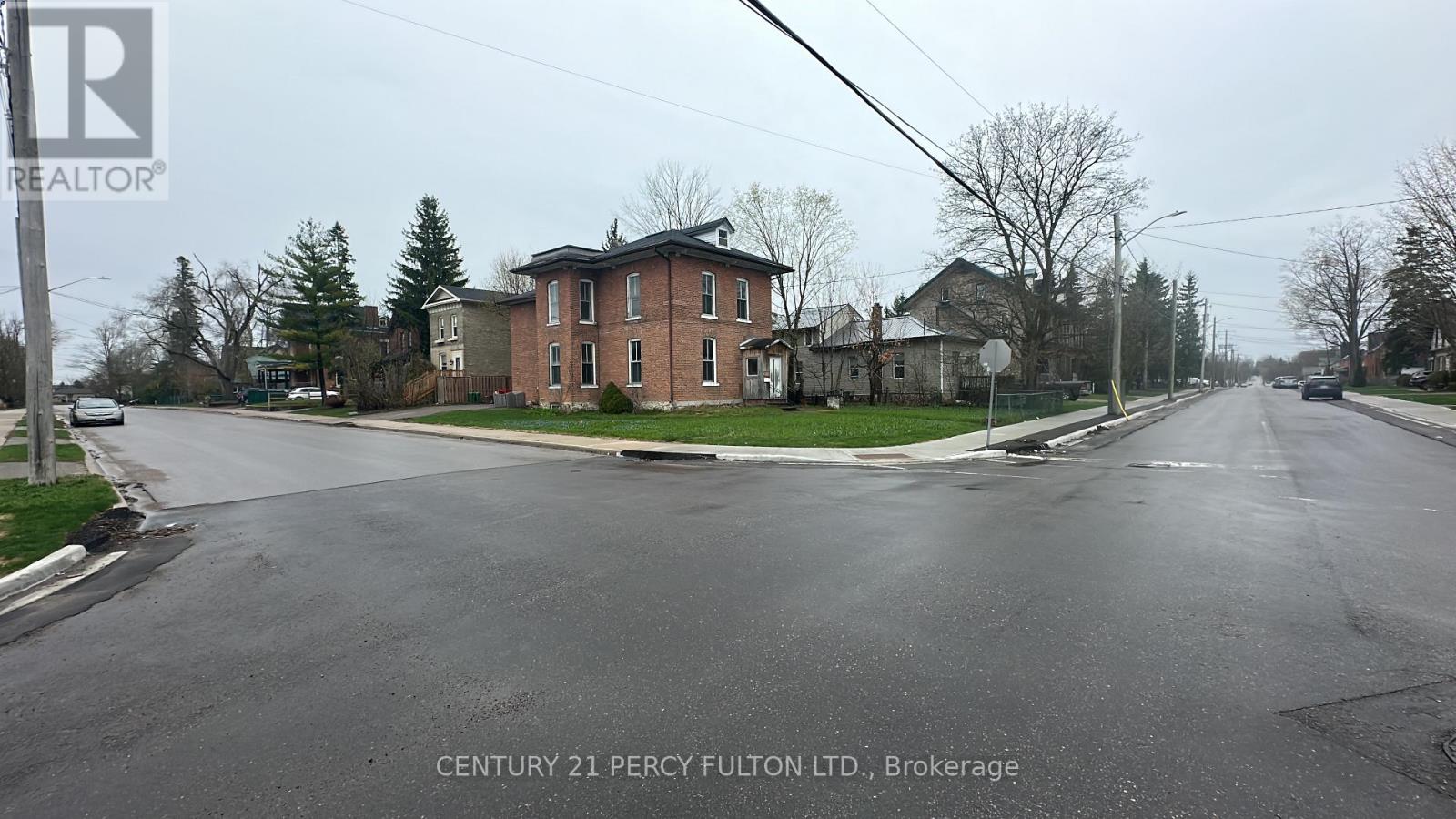 ROOM - 23 GLENELG STREET W, kawartha lakes (lindsay), Ontario