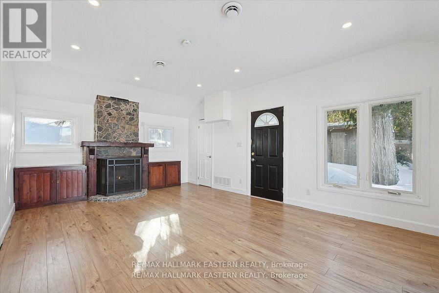 344 Fife Avenue, Selwyn, Ontario  K9J 6X3 - Photo 8 - X13059572