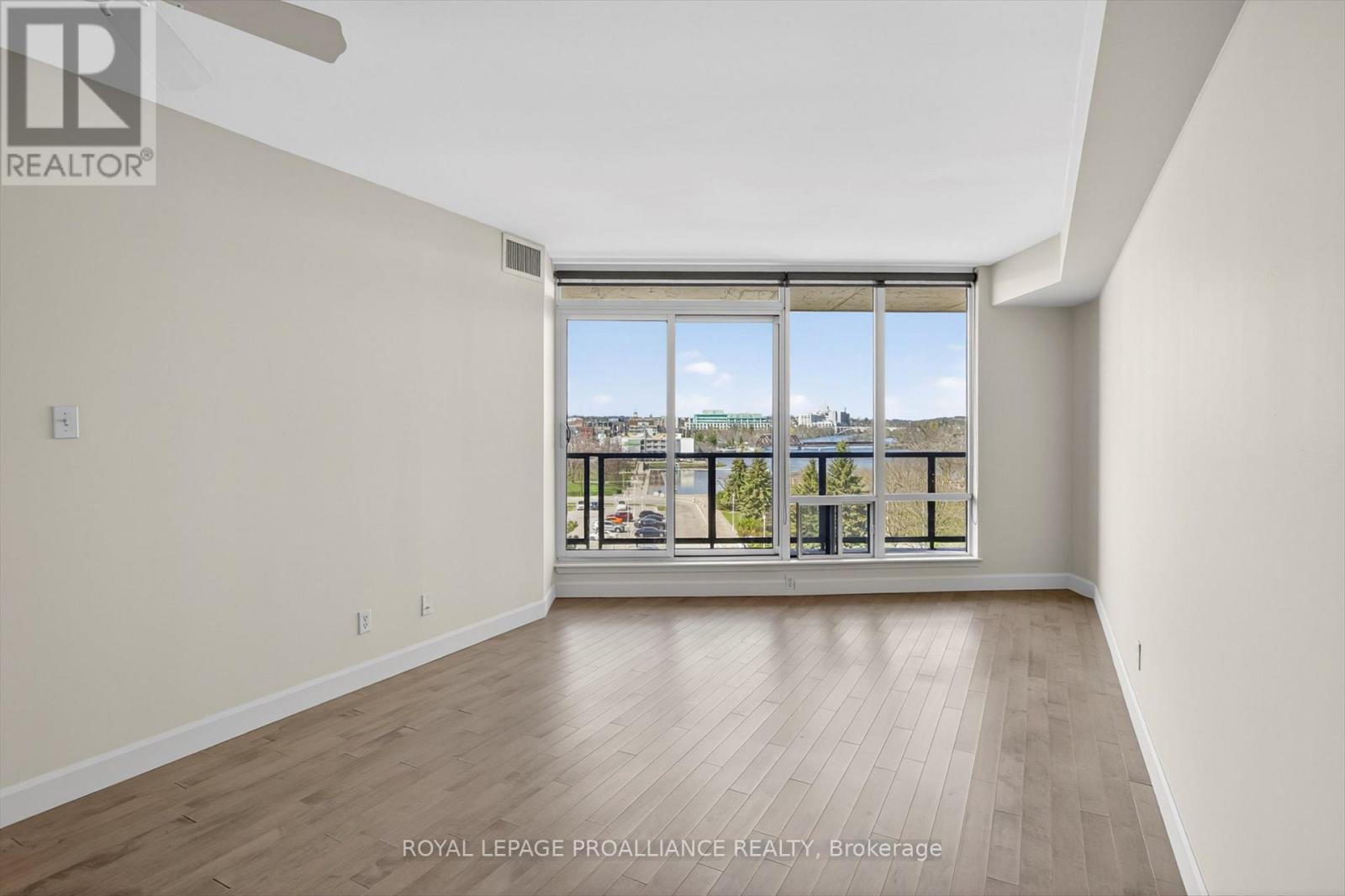 502 - 2 George Street N, Peterborough (Town Ward 3), Ontario  K9J 8K8 - Photo 10 - X13059756