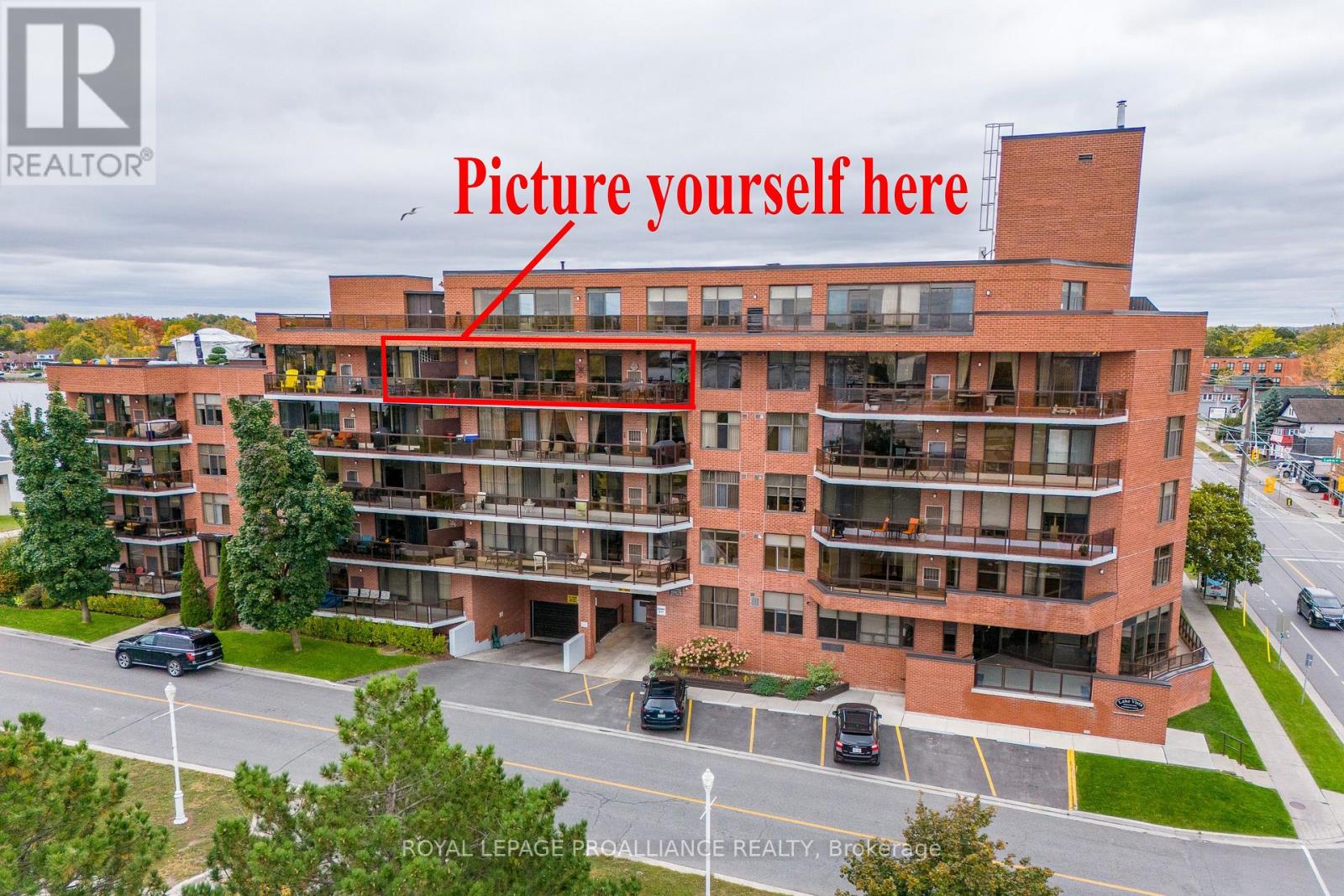 502 - 2 George Street N, Peterborough (Town Ward 3), Ontario  K9J 8K8 - Photo 2 - X13059756