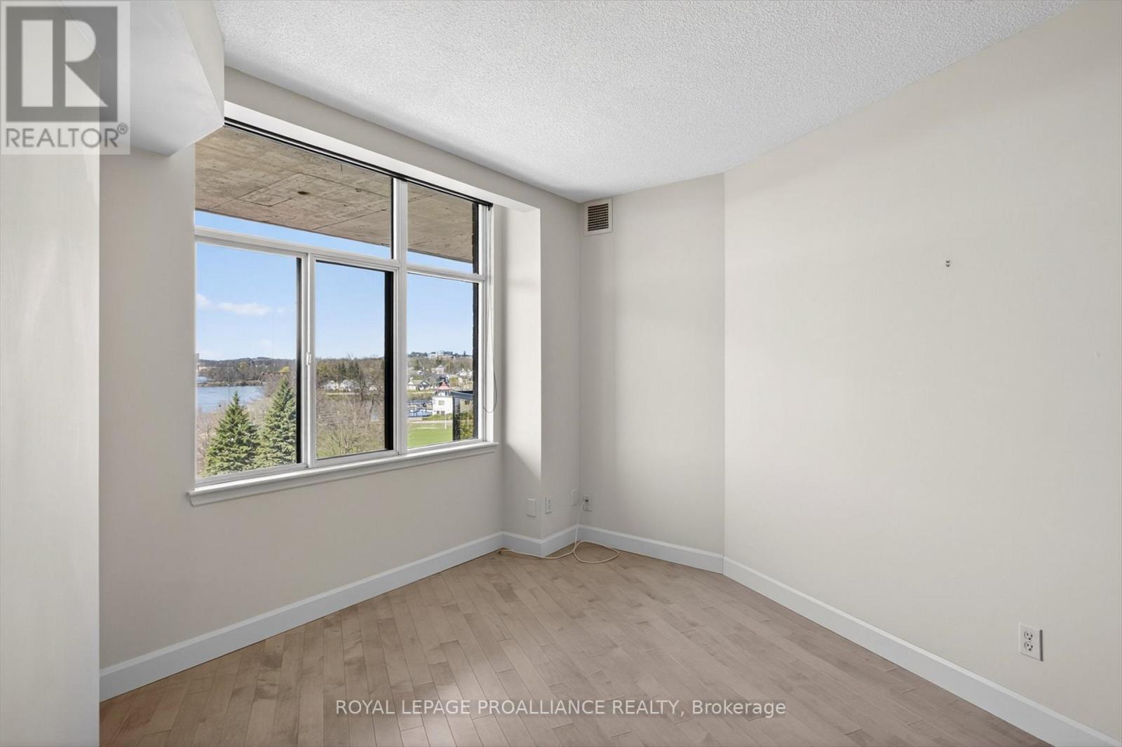 502 - 2 George Street N, Peterborough (Town Ward 3), Ontario  K9J 8K8 - Photo 22 - X13059756