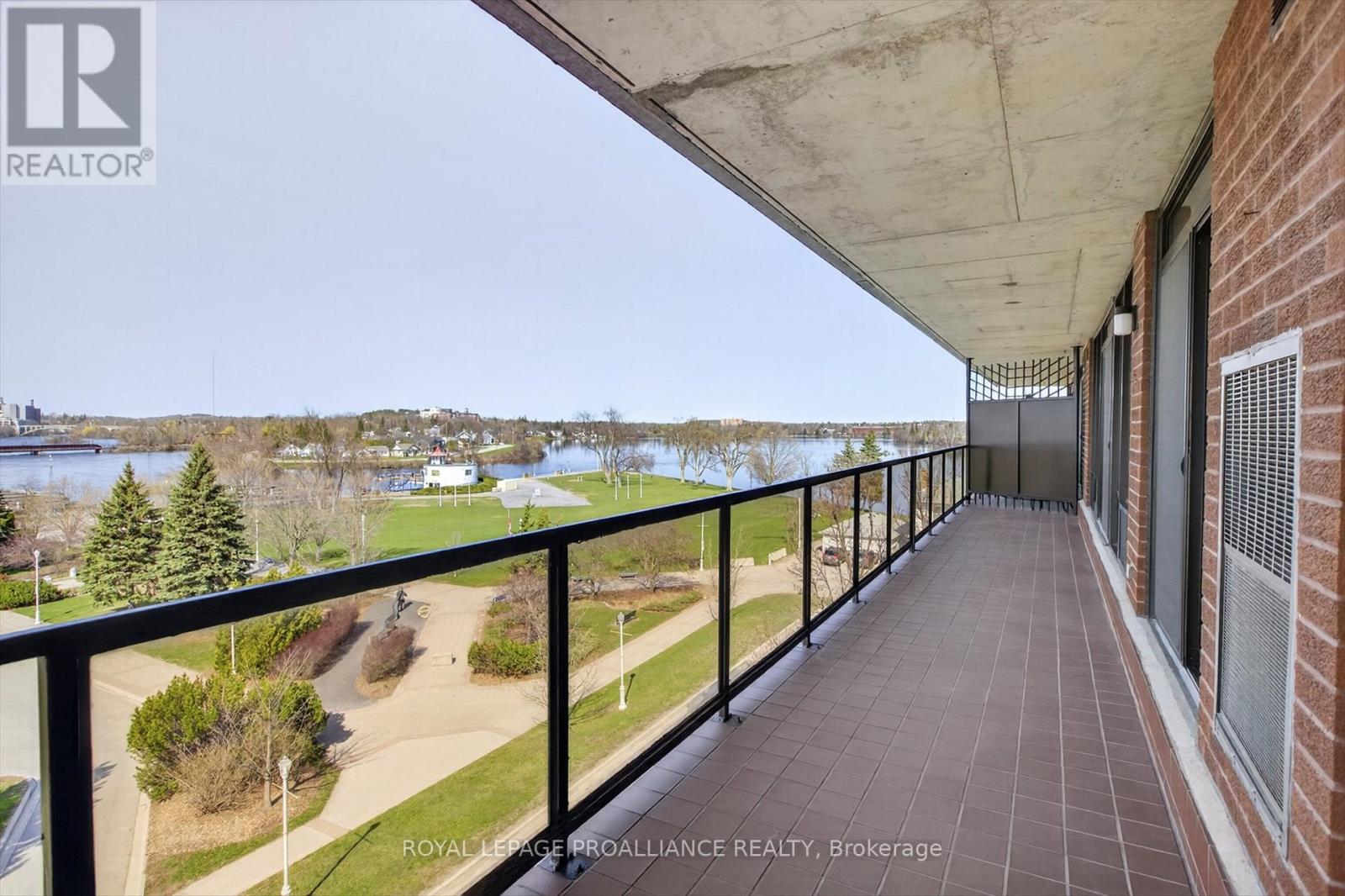 502 - 2 George Street N, Peterborough (Town Ward 3), Ontario  K9J 8K8 - Photo 4 - X13059756