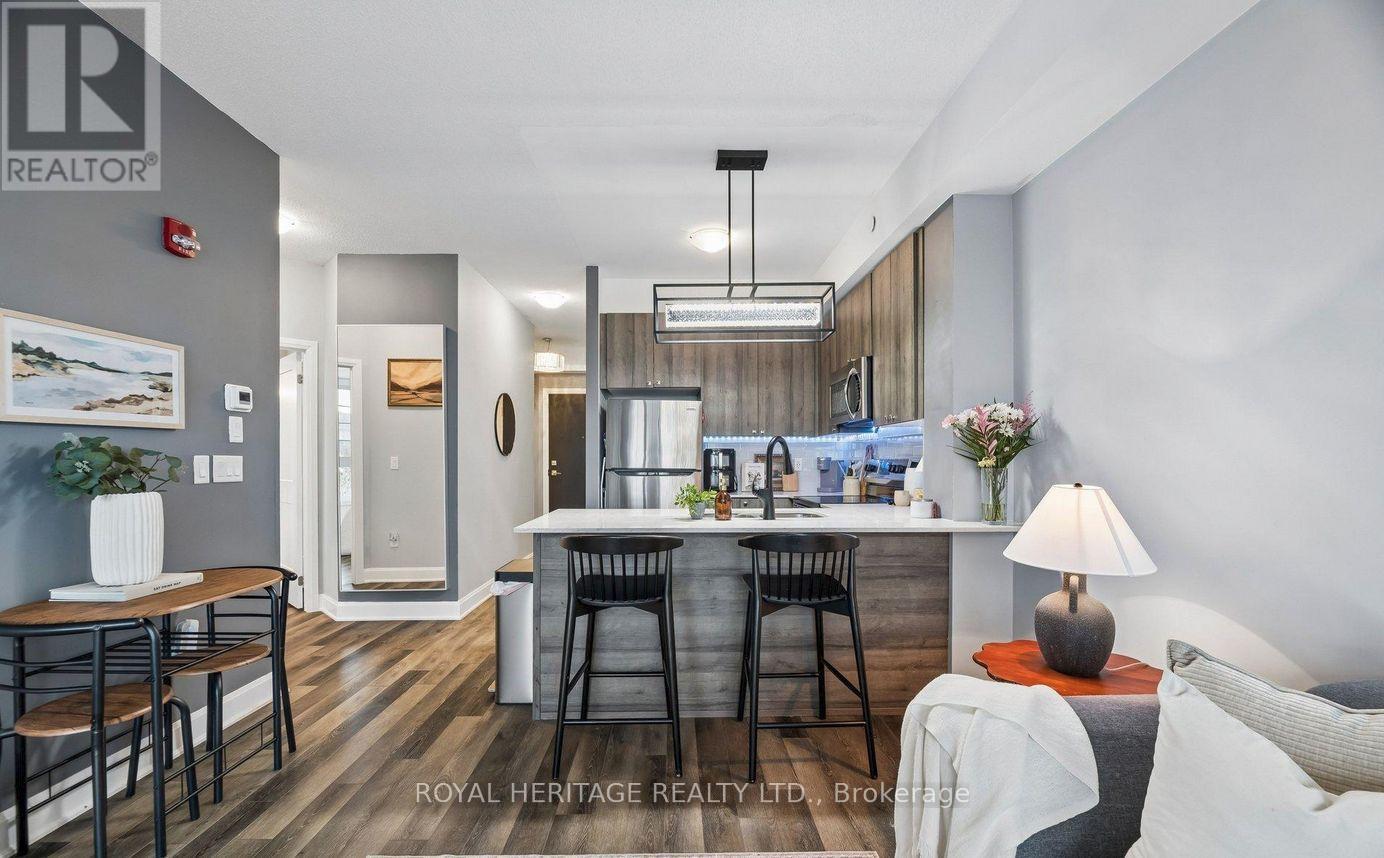 309 - 50 Lakebreeze Drive, Clarington (Newcastle), Ontario  L1B 0V9 - Photo 5 - E13059962