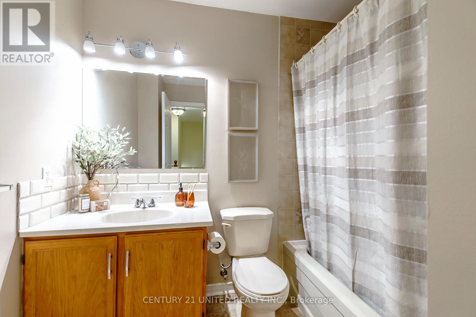 15 - 36 Champlain Crescent, Peterborough (Northcrest Ward 5), Ontario  K9L 1T1 - Photo 38 - X13059978