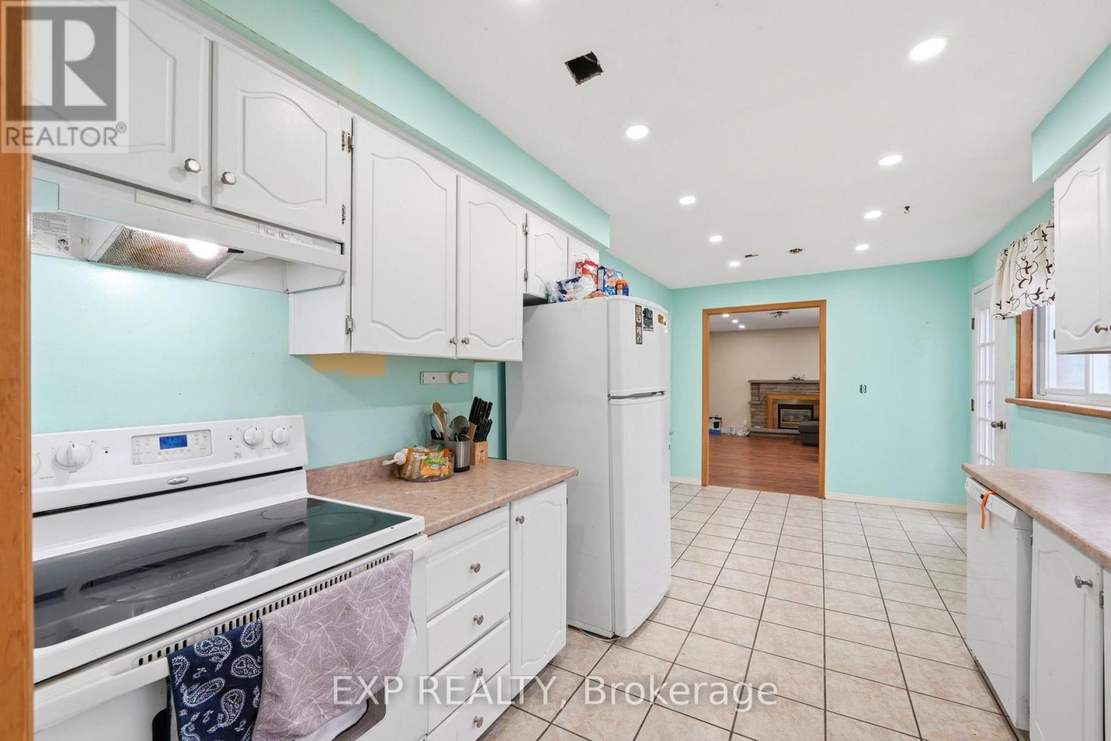 1 Nordale Court, Kawartha Lakes (Lindsay), Ontario  K9V 4V4 - Photo 7 - X13060138