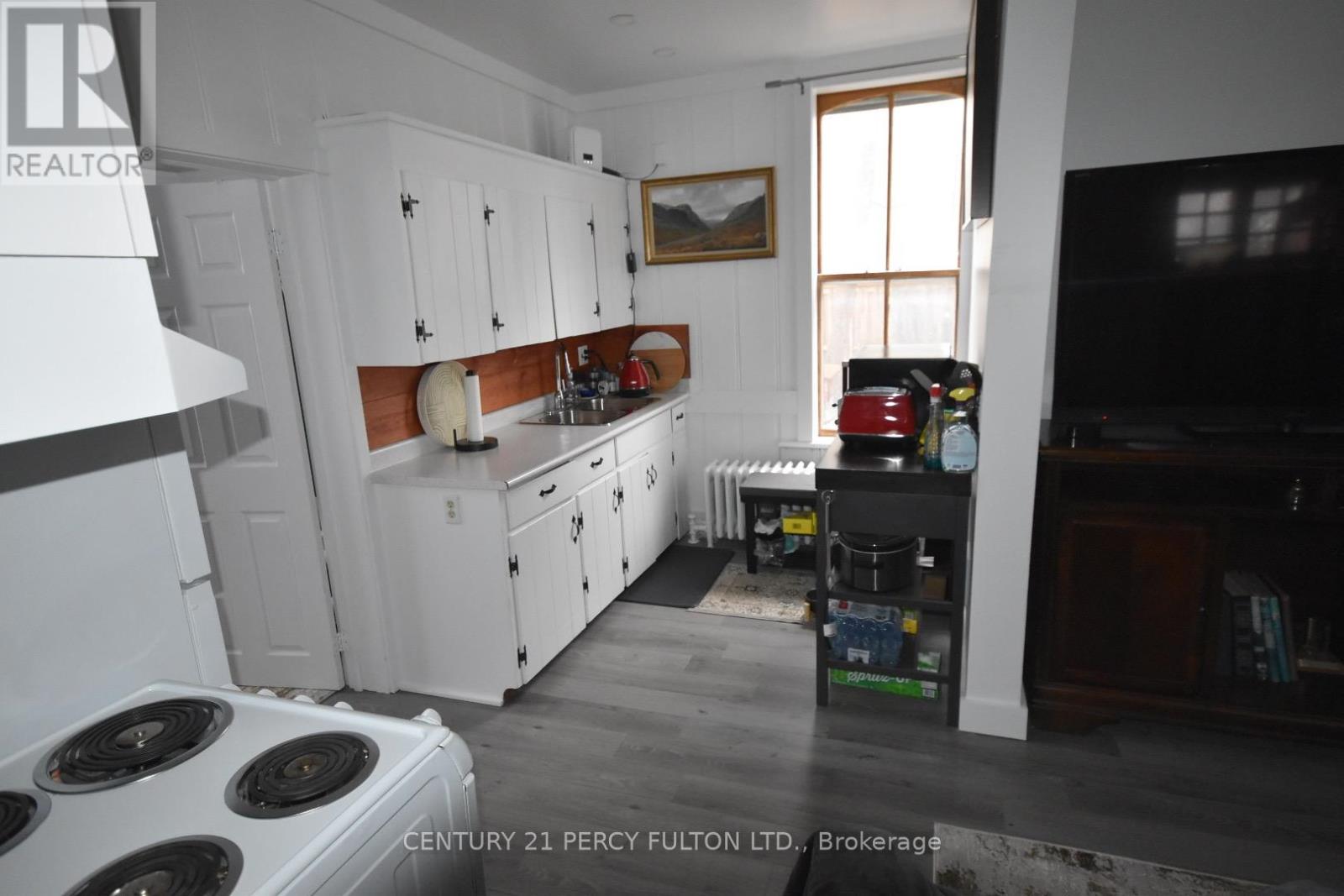 23 Glenelg Street W, Kawartha Lakes (Lindsay), Ontario  K9V 2T9 - Photo 5 - X13060690