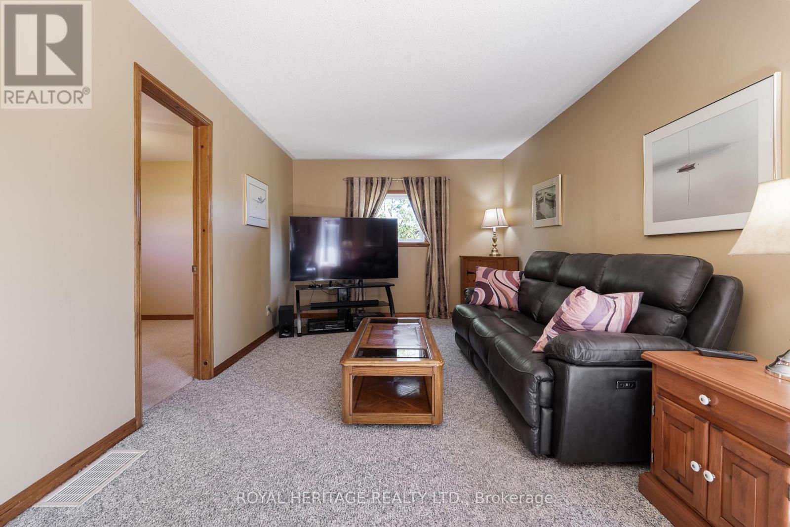 21 Indian Trail, Kawartha Lakes (Fenelon), Ontario  K9V 4R6 - Photo 9 - X13061138