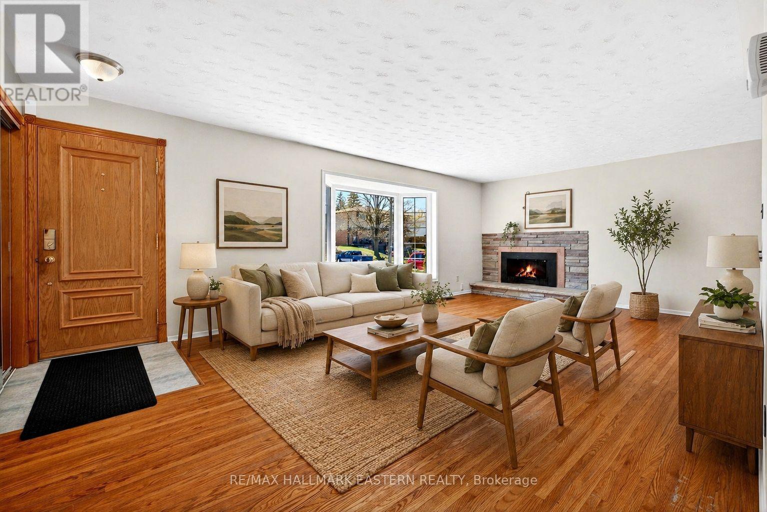 47 Springbrook Drive, Peterborough (Monaghan Ward 2), Ontario  K9J 1L3 - Photo 7 - X13061428