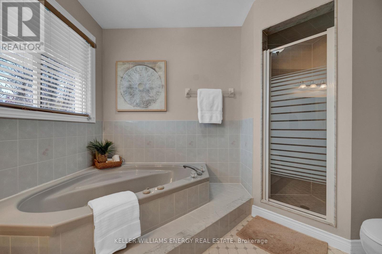 5 Snowden Court, Clarington (Newcastle), Ontario  L1B 1E7 - Photo 27 - E13061754