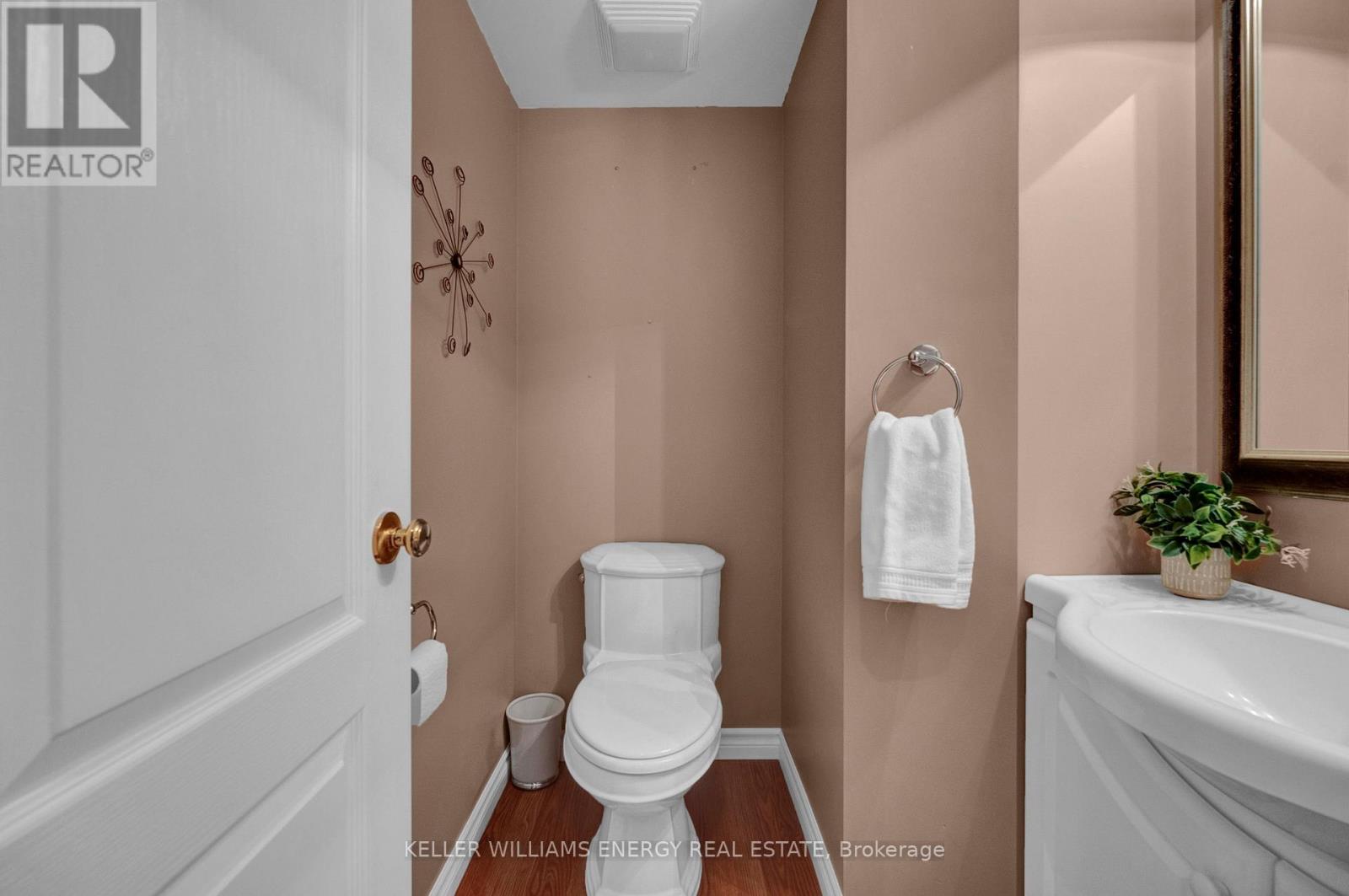 5 Snowden Court, Clarington (Newcastle), Ontario  L1B 1E7 - Photo 36 - E13061754