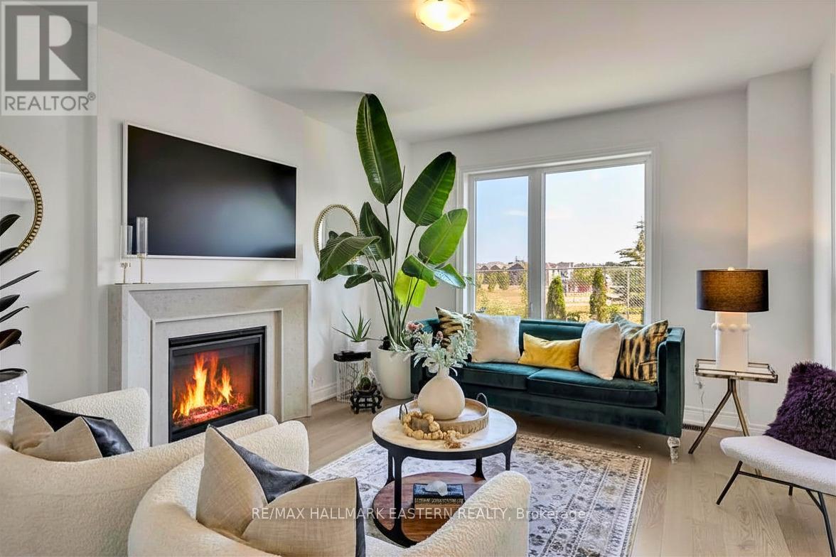 118 Whitehand Drive, Clarington (Newcastle), Ontario  L1B 0W1 - Photo 10 - E13061760