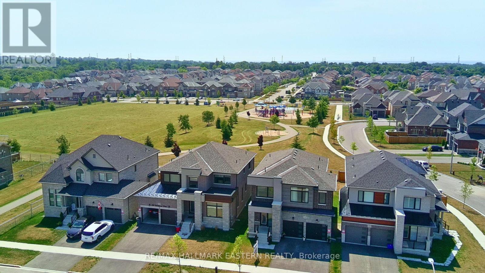 118 Whitehand Drive, Clarington (Newcastle), Ontario  L1B 0W1 - Photo 3 - E13061760