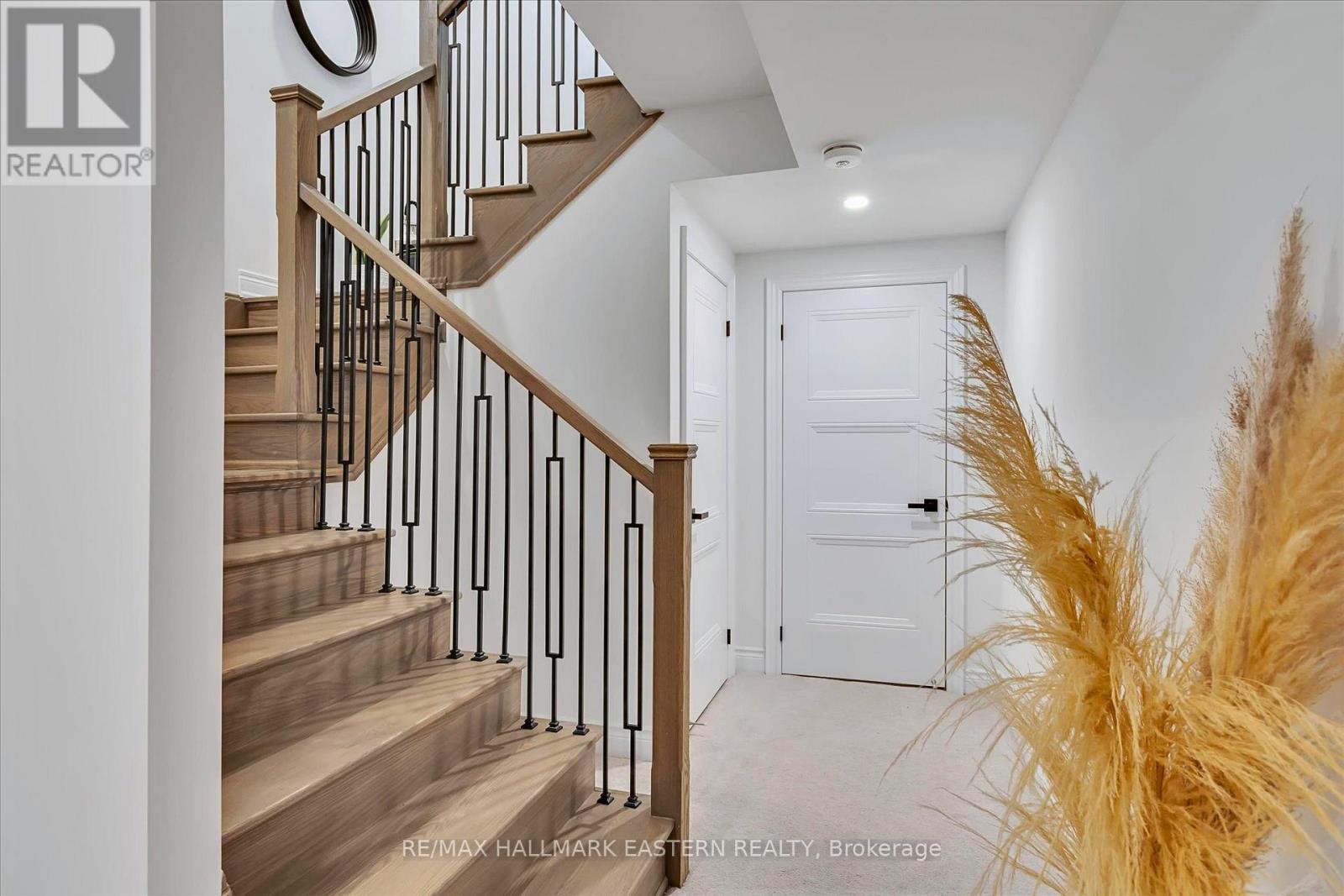 118 Whitehand Drive, Clarington (Newcastle), Ontario  L1B 0W1 - Photo 38 - E13061760