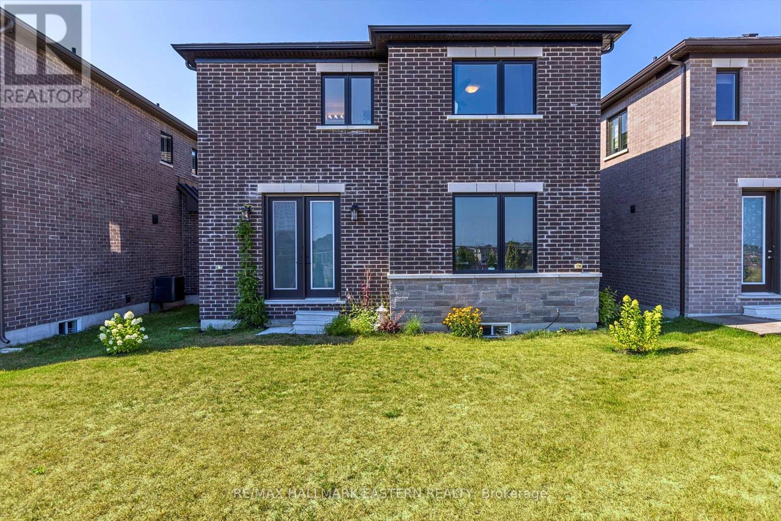 118 Whitehand Drive, Clarington (Newcastle), Ontario  L1B 0W1 - Photo 39 - E13061760