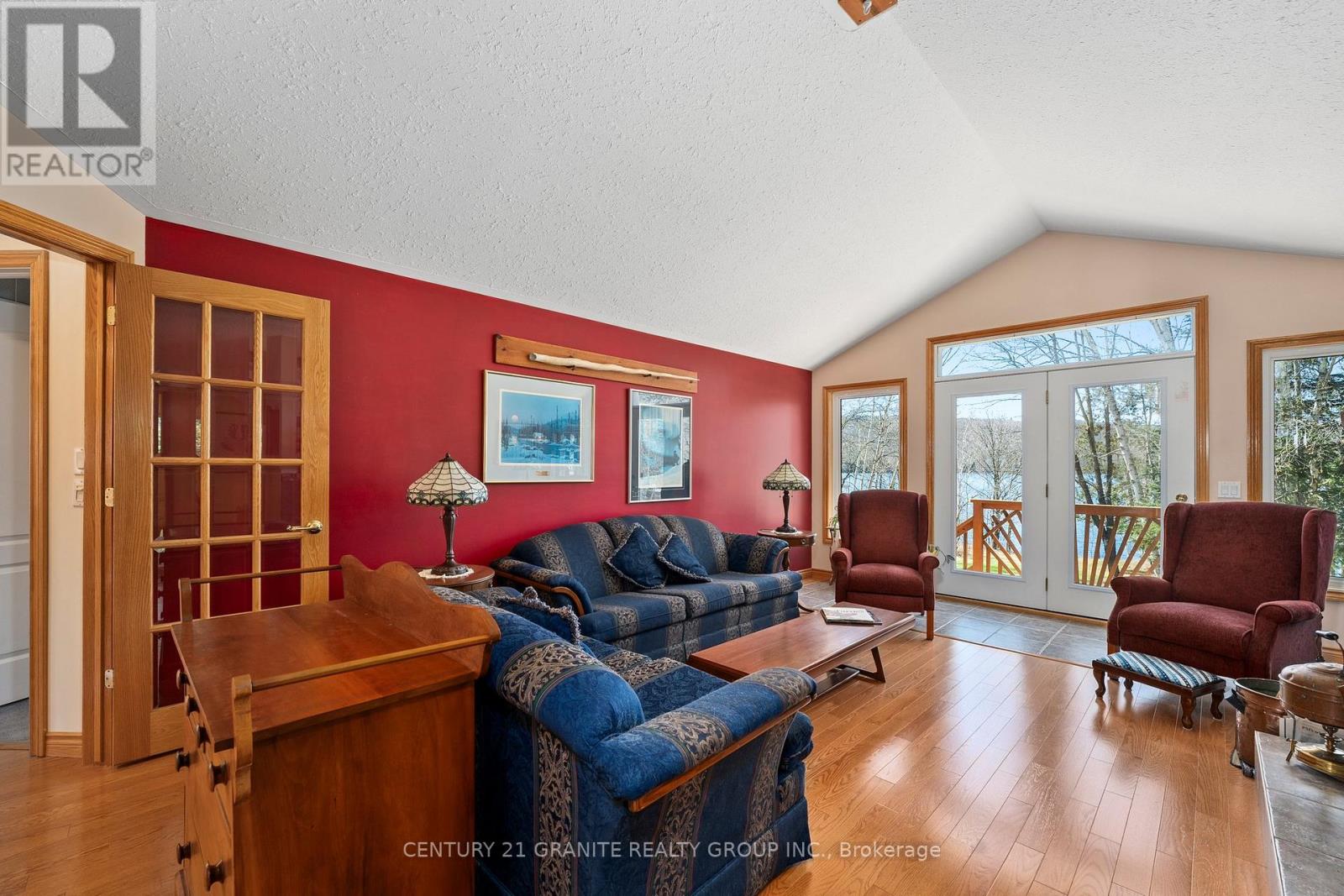 54 Cedar Drive, Hastings Highlands (Herschel Ward), Ontario  K0L 1C0 - Photo 4 - X13061716