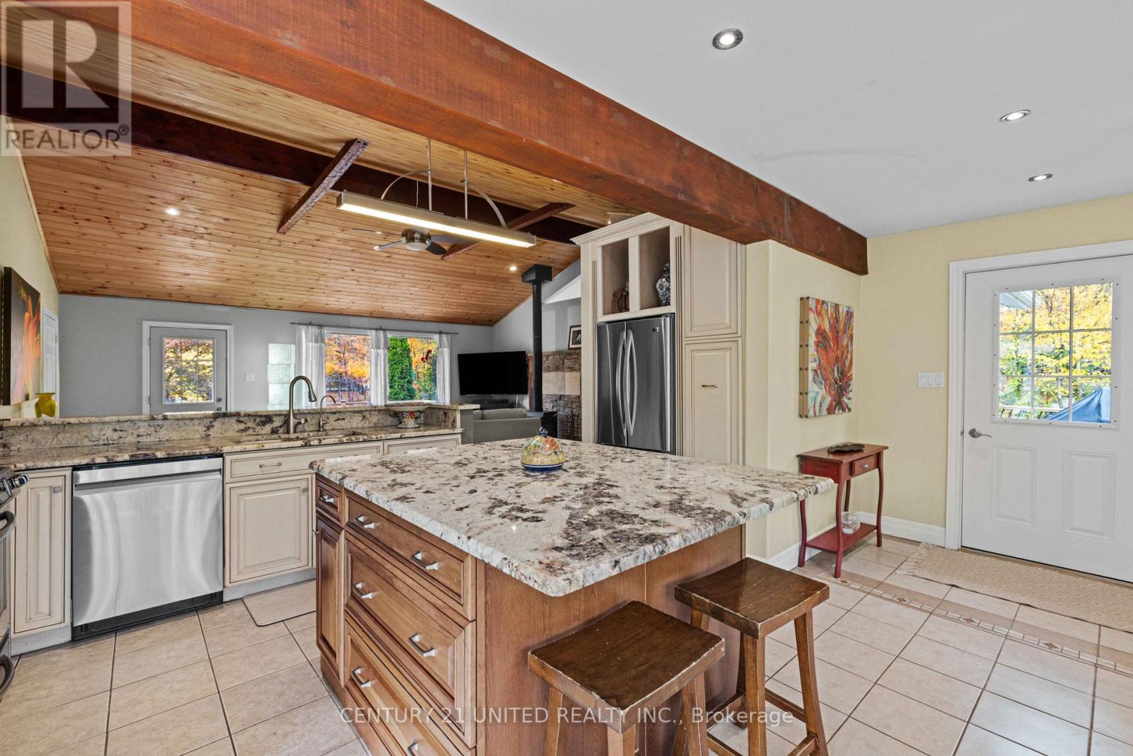 25 Sugarbush Boulevard, Trent Lakes, Ontario  K0L 1J0 - Photo 9 - X13061790