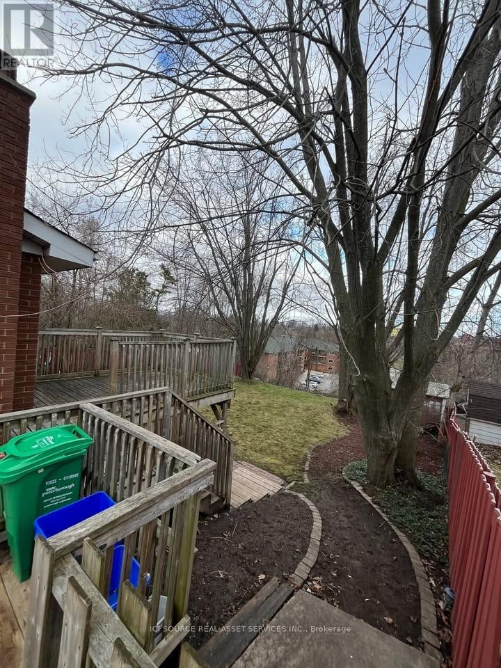 163 Herbert Street, Peterborough (Northcrest Ward 5), Ontario  K9H 6J1 - Photo 12 - X13061924