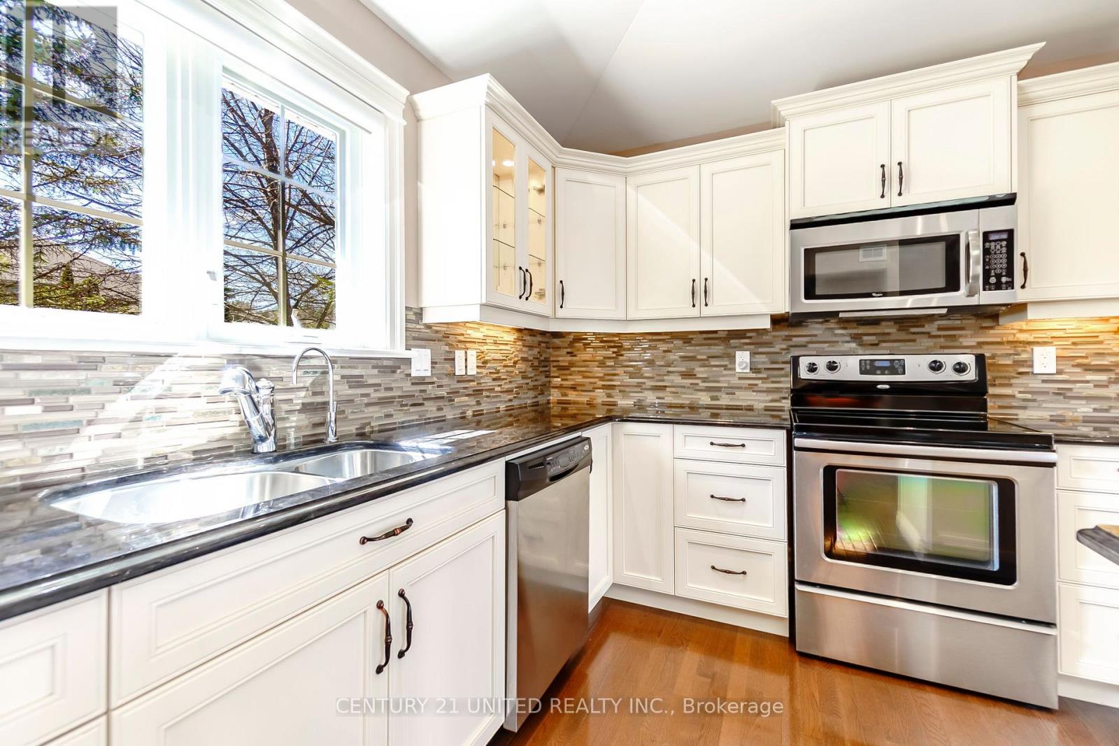 14 - 301 Carnegie Avenue, Peterborough (Northcrest Ward 5), Ontario  K9L 0B3 - Photo 11 - X13062272