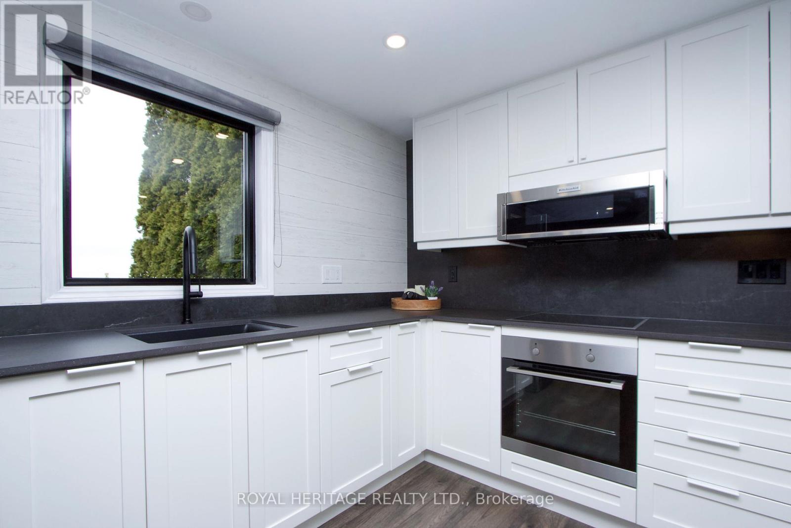 43 Bluffs Road, Clarington (Bowmanville), Ontario  L1B 1A4 - Photo 14 - E13062122