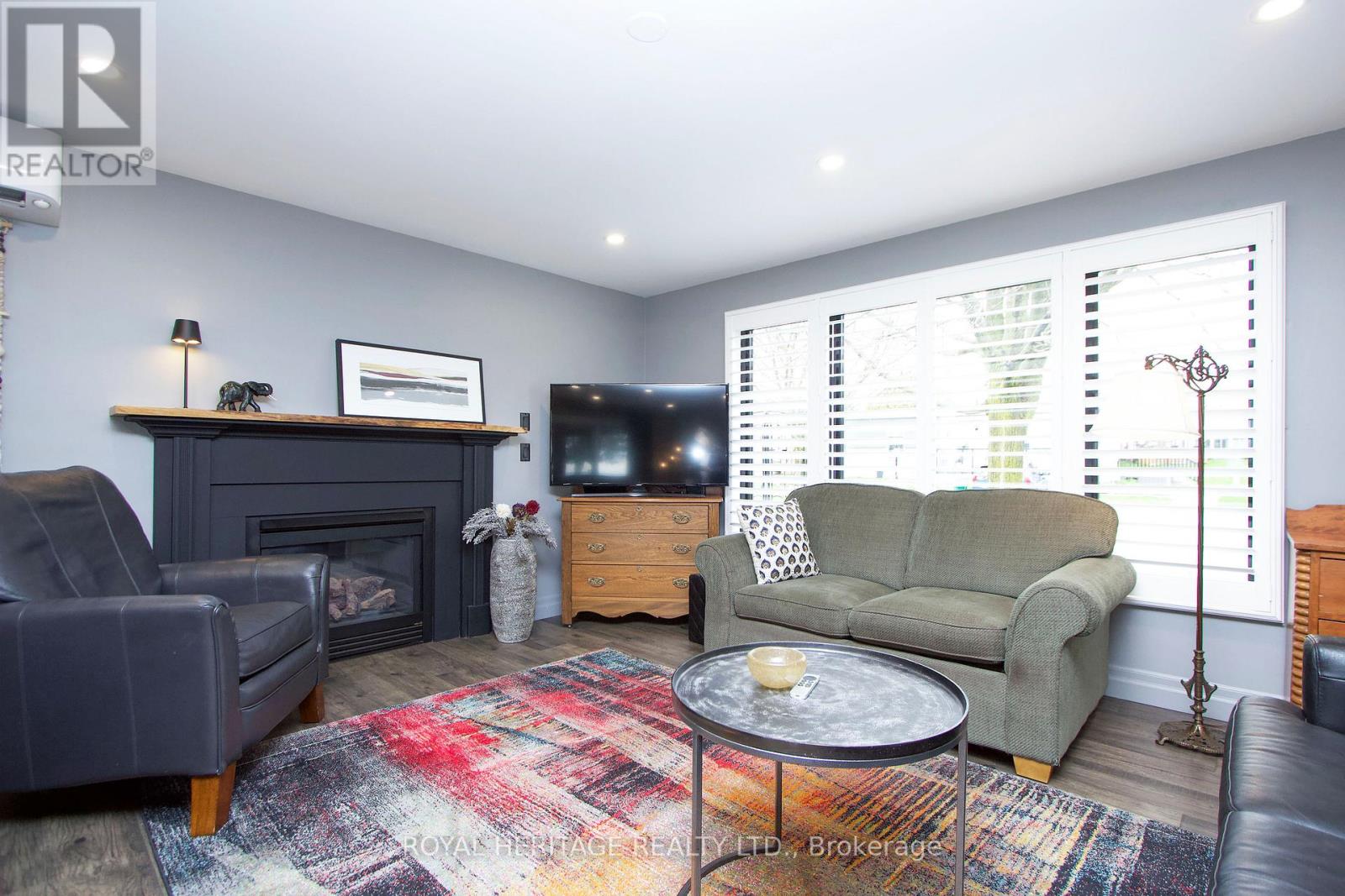 43 Bluffs Road, Clarington (Bowmanville), Ontario  L1B 1A4 - Photo 5 - E13062122