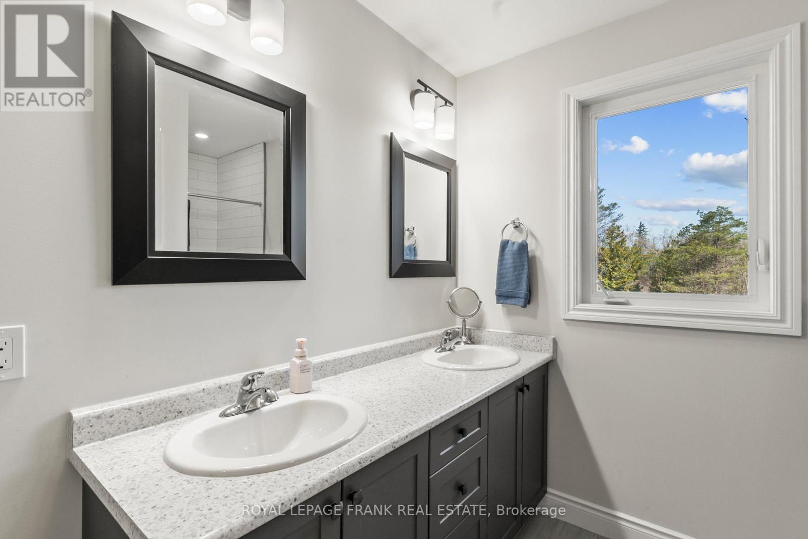 12 Coldbrook Drive, Cavan Monaghan (Millbrook Village), Ontario  L0A 1G0 - Photo 16 - X13063186