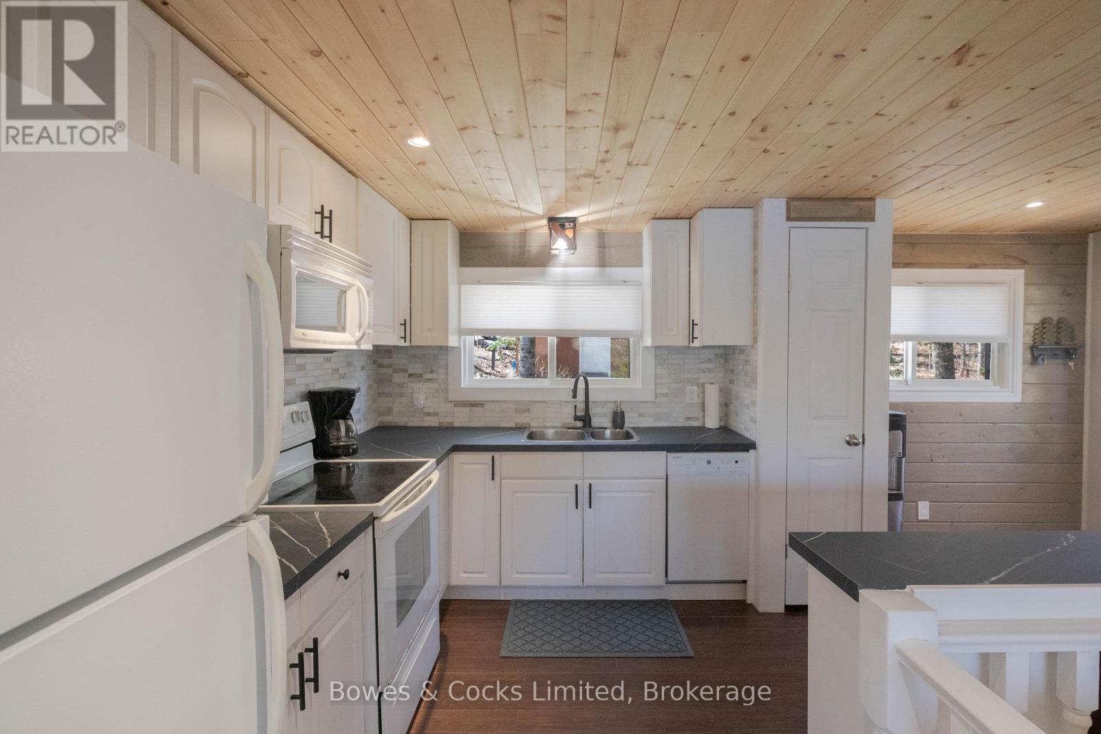 1063 Esson Creek Lane, Highlands East (Monmouth), Ontario  K0L 2Y0 - Photo 10 - X13063284