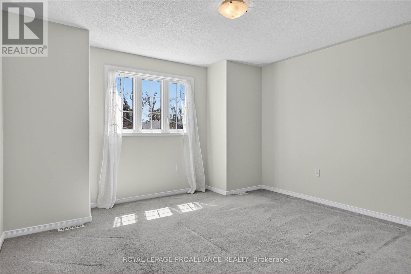 266 Louden Terrace, Peterborough (Monaghan Ward 2), Ontario  K9J 0C3 - Photo 33 - X13064026