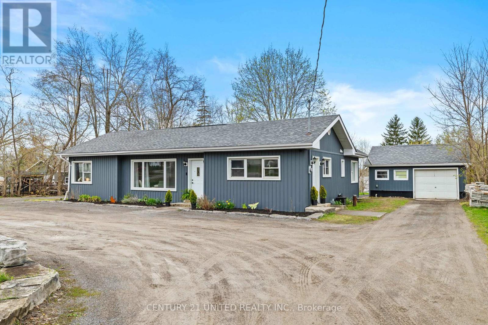 1000 Ward Street, Selwyn, Ontario  K0L 1H0 - Photo 2 - X13064164