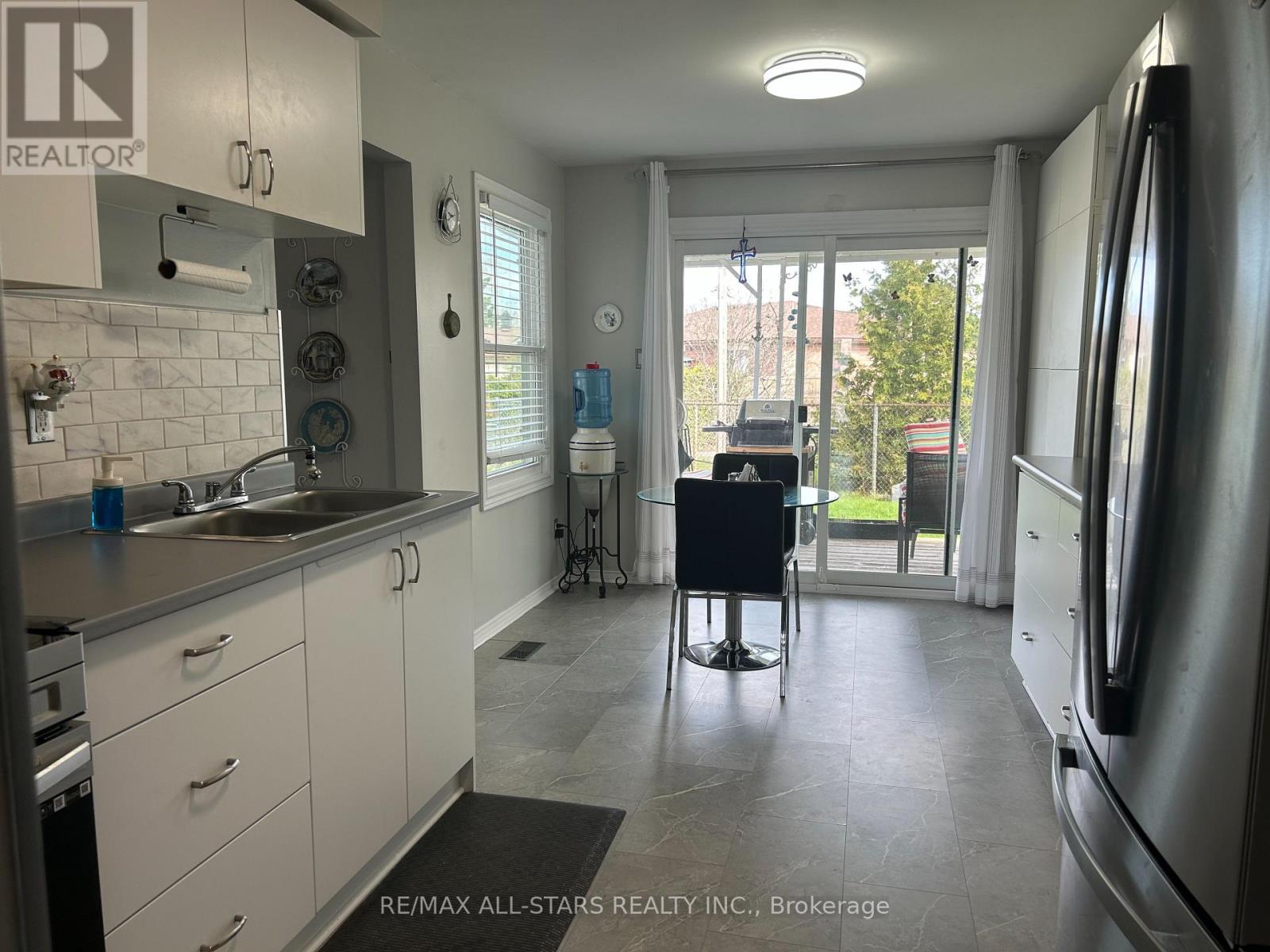 176 Elgin Street, Kawartha Lakes (Lindsay), Ontario  K9V 6B3 - Photo 17 - X13064654