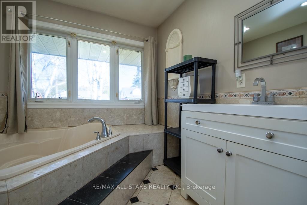 1426 Highway 7a, Kawartha Lakes (Manvers), Ontario  L0A 1A0 - Photo 17 - X13065328