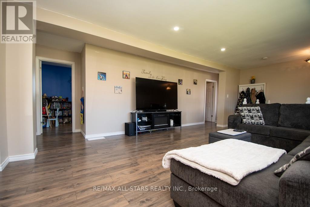 1426 Highway 7a, Kawartha Lakes (Manvers), Ontario  L0A 1A0 - Photo 6 - X13065328