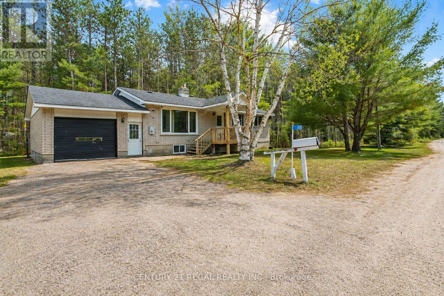 1111 North Baptiste Lake Road N, Hastings Highlands (Herschel Ward), Ontario  K0L 2S0 - Photo 2 - X13065382