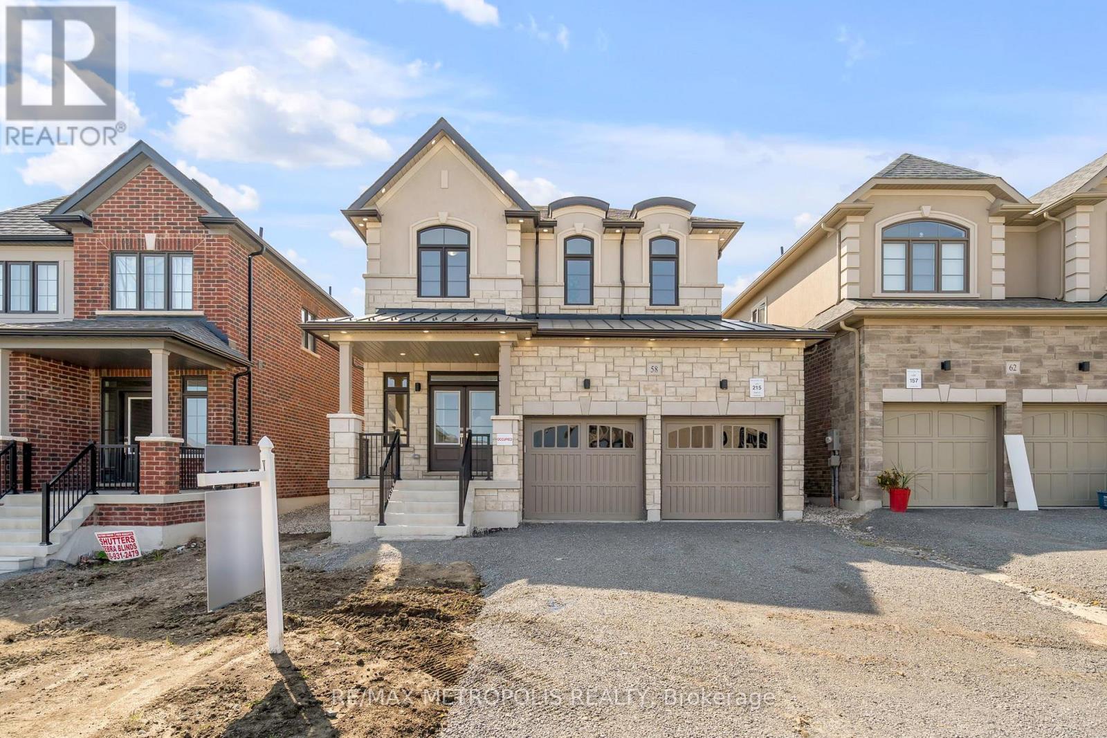 58 Belmont Drive, Clarington (Newcastle), Ontario  L1B 0W8 - Photo 2 - E13065924