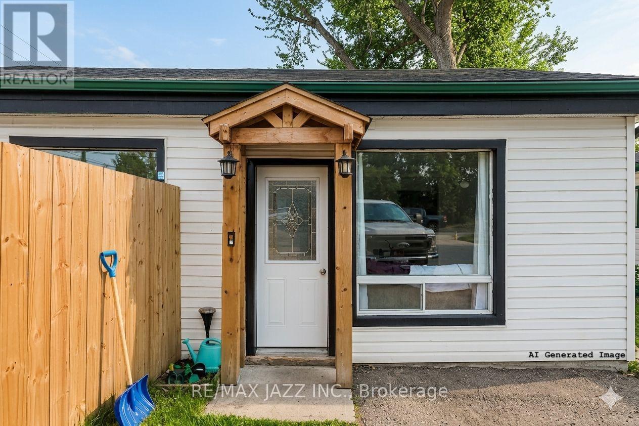 515 Park Street N, Peterborough (Town Ward 3), Ontario  K9H 4R5 - Photo 2 - X13065984