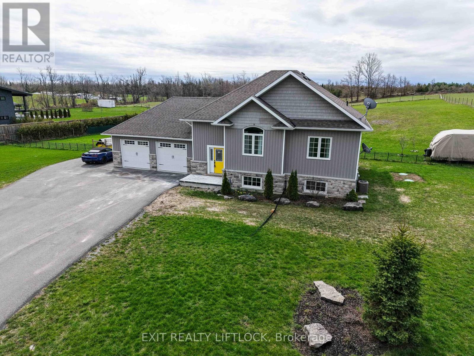 1479 Webster Road, Douro-Dummer, Ontario  K0L 2V0 - Photo 2 - X13066758