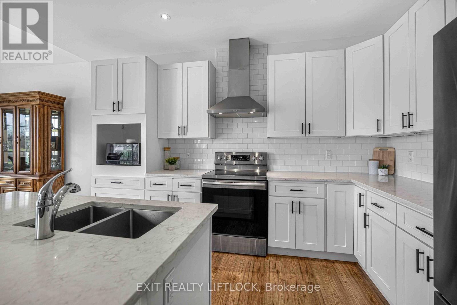 1479 Webster Road, Douro-Dummer, Ontario  K0L 2V0 - Photo 4 - X13066758