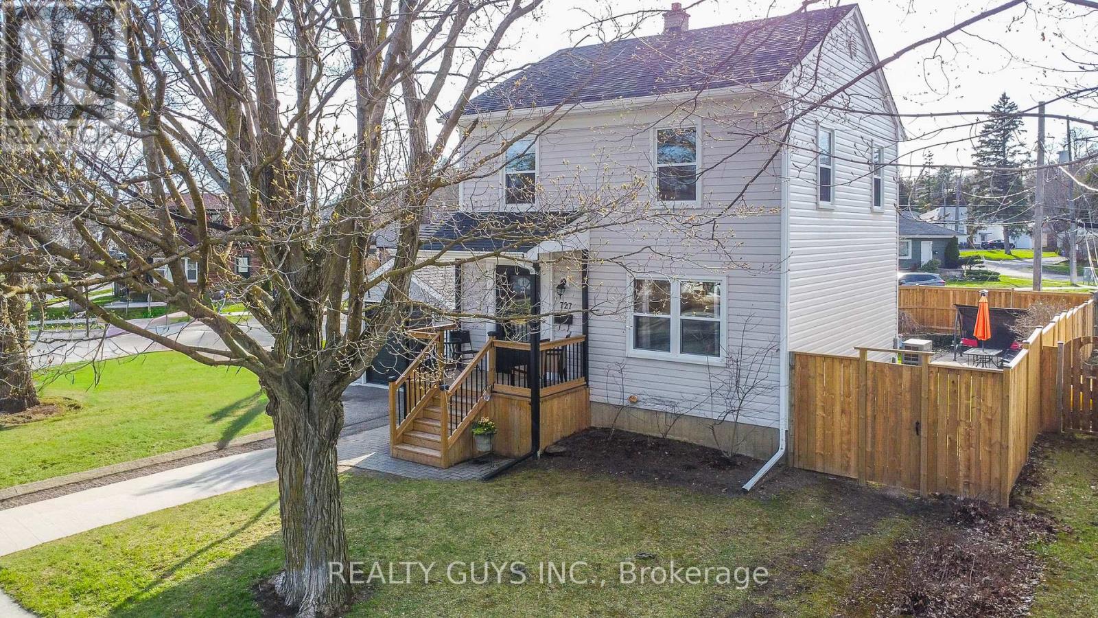 727 Chesterfield Avenue, Peterborough (Northcrest Ward 5), Ontario  K9H 4Y1 - Photo 3 - X13066832