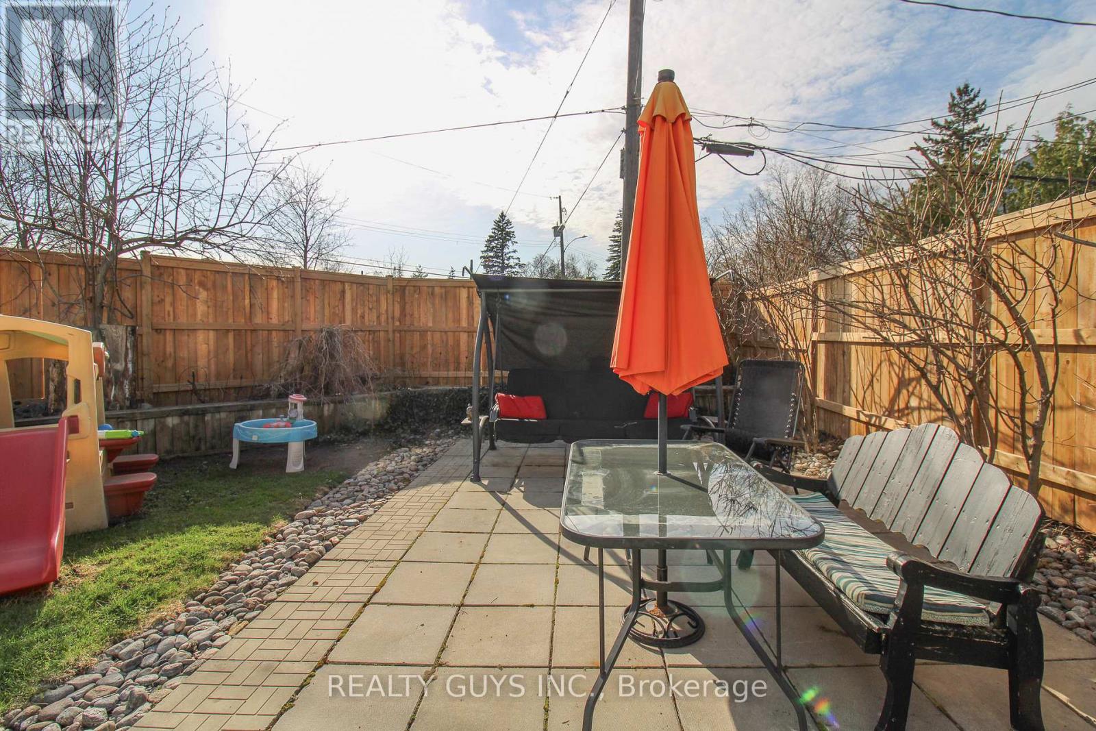 727 Chesterfield Avenue, Peterborough (Northcrest Ward 5), Ontario  K9H 4Y1 - Photo 9 - X13066832