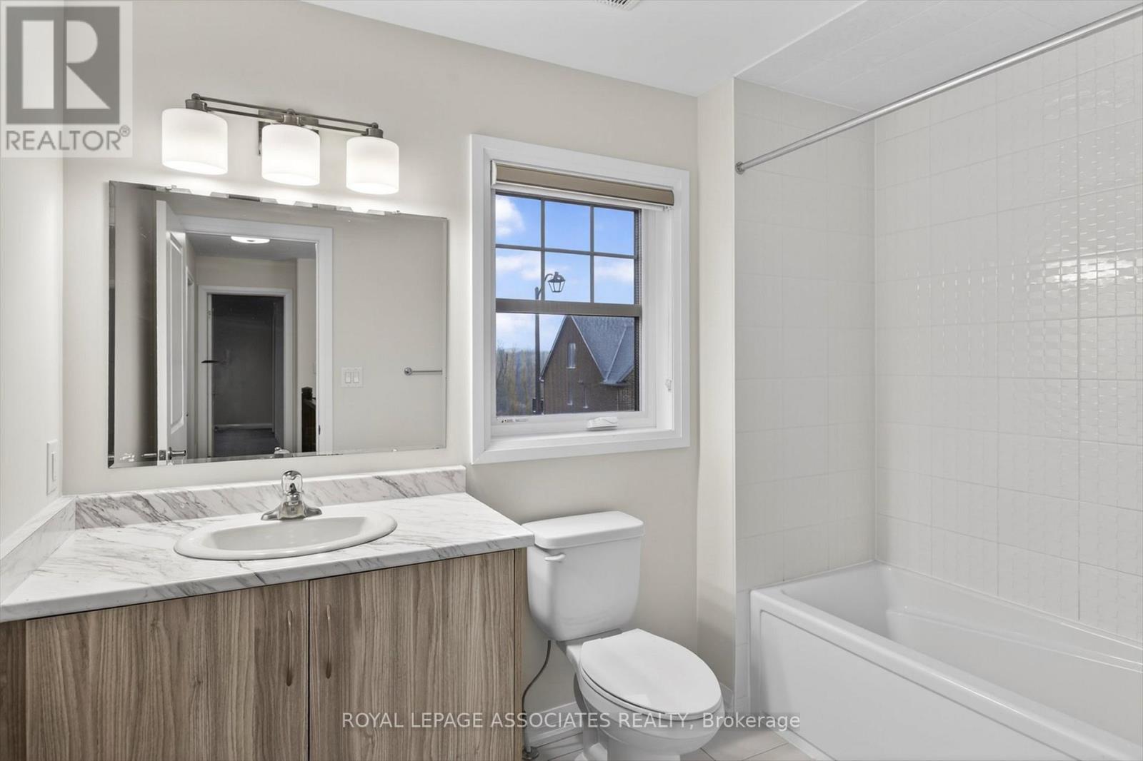 1047 Rippingale Trail, Peterborough (Northcrest Ward 5), Ontario  K9H 0J8 - Photo 19 - X13067324