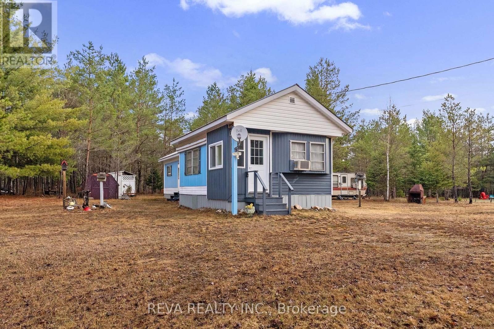 15 Center Road, Hastings Highlands (Mcclure Ward), Ontario  K0L 2K0 - Photo 16 - X13067496