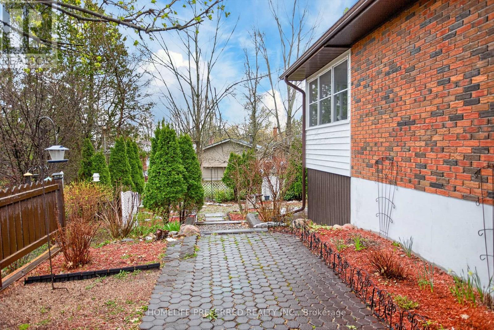 893 Cumberland Avenue, Peterborough (Northcrest Ward 5), Ontario  K9H 7B3 - Photo 44 - X13067528