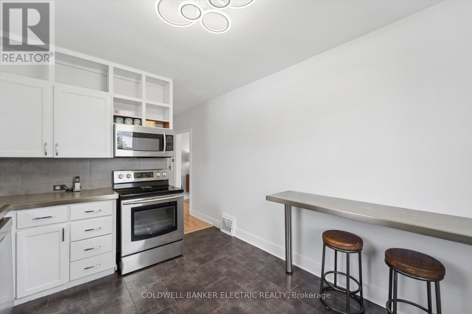 252 Aberdeen Avenue, Peterborough (Northcrest Ward 5), Ontario  K9H 4W9 - Photo 11 - X13067956