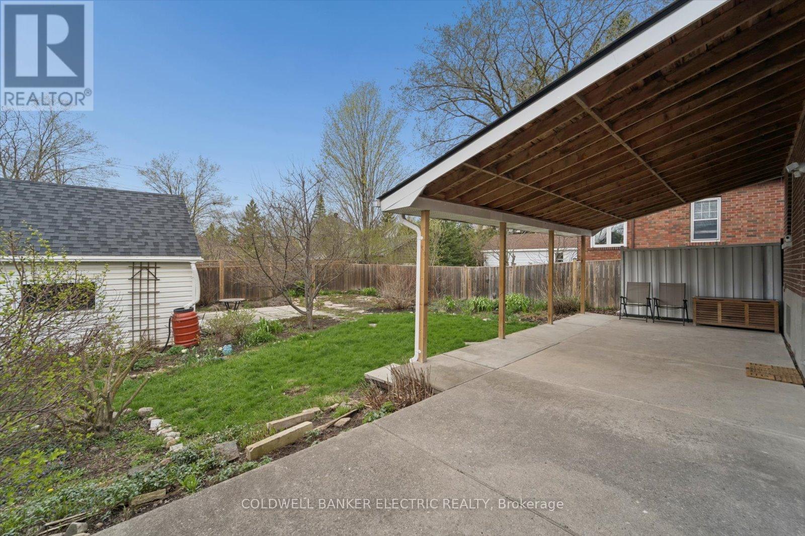 252 Aberdeen Avenue, Peterborough (Northcrest Ward 5), Ontario  K9H 4W9 - Photo 35 - X13067956